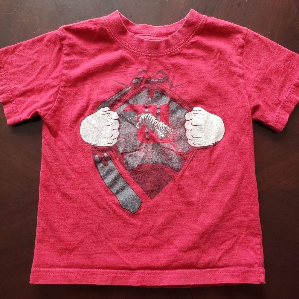 Red with Tiger t-shirt